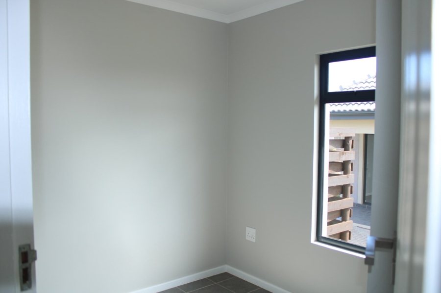 3 Bedroom Property for Sale in Kidds Beach Eastern Cape